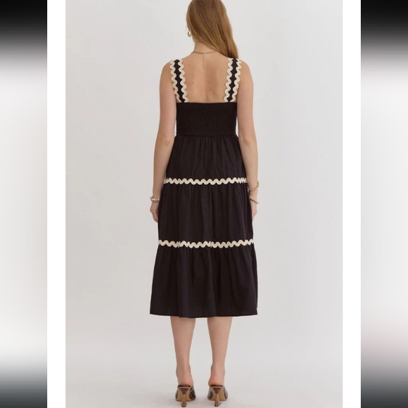 Entro Ric Rac Midi Dress - Picture 3 of 6